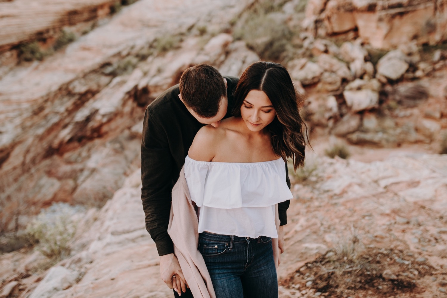 Cuddling engagement photos in Valley of fire state park near Las Vegas Nevada 