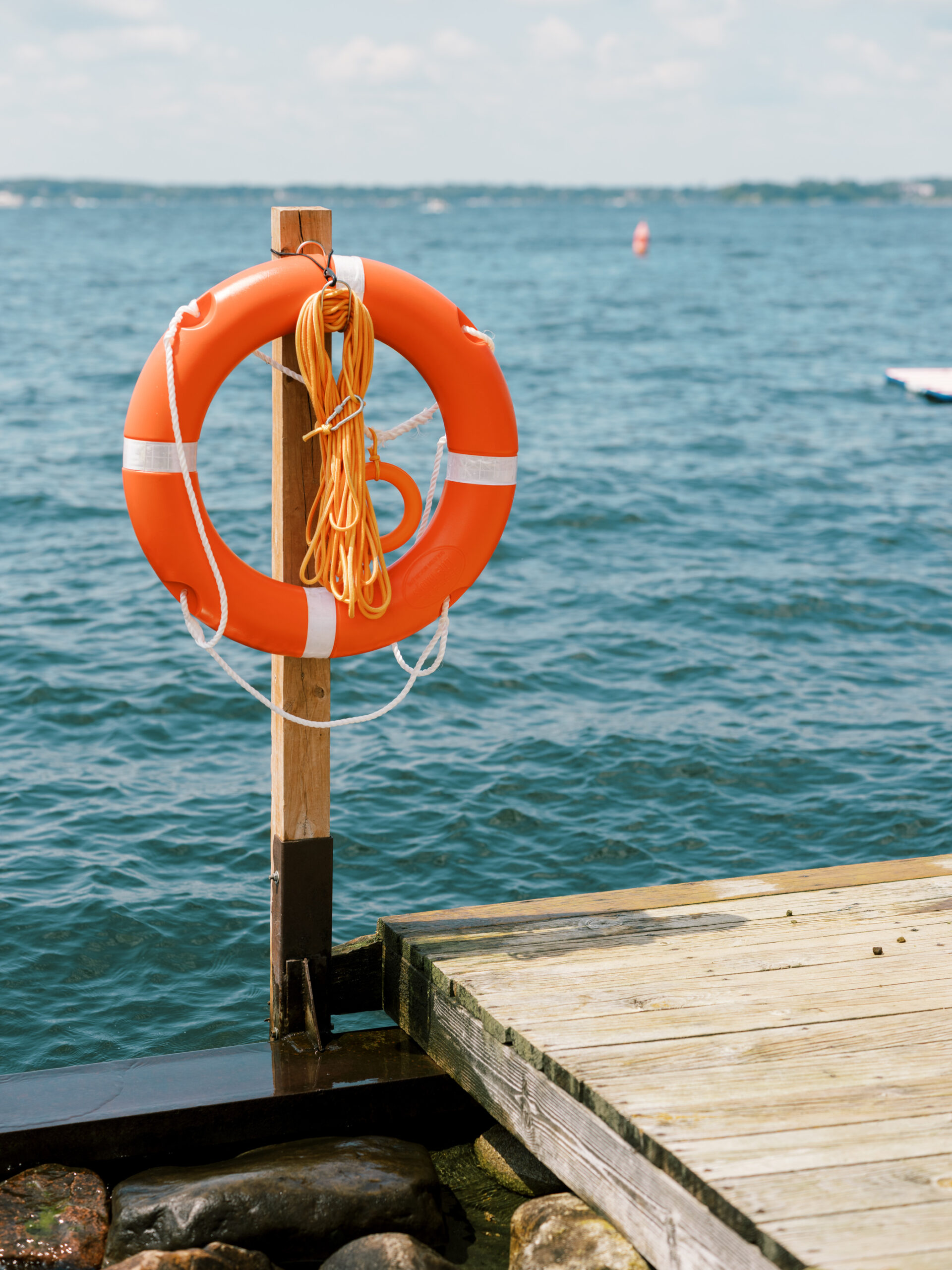 liferaft hanging up at lake minnetonka yacht club
